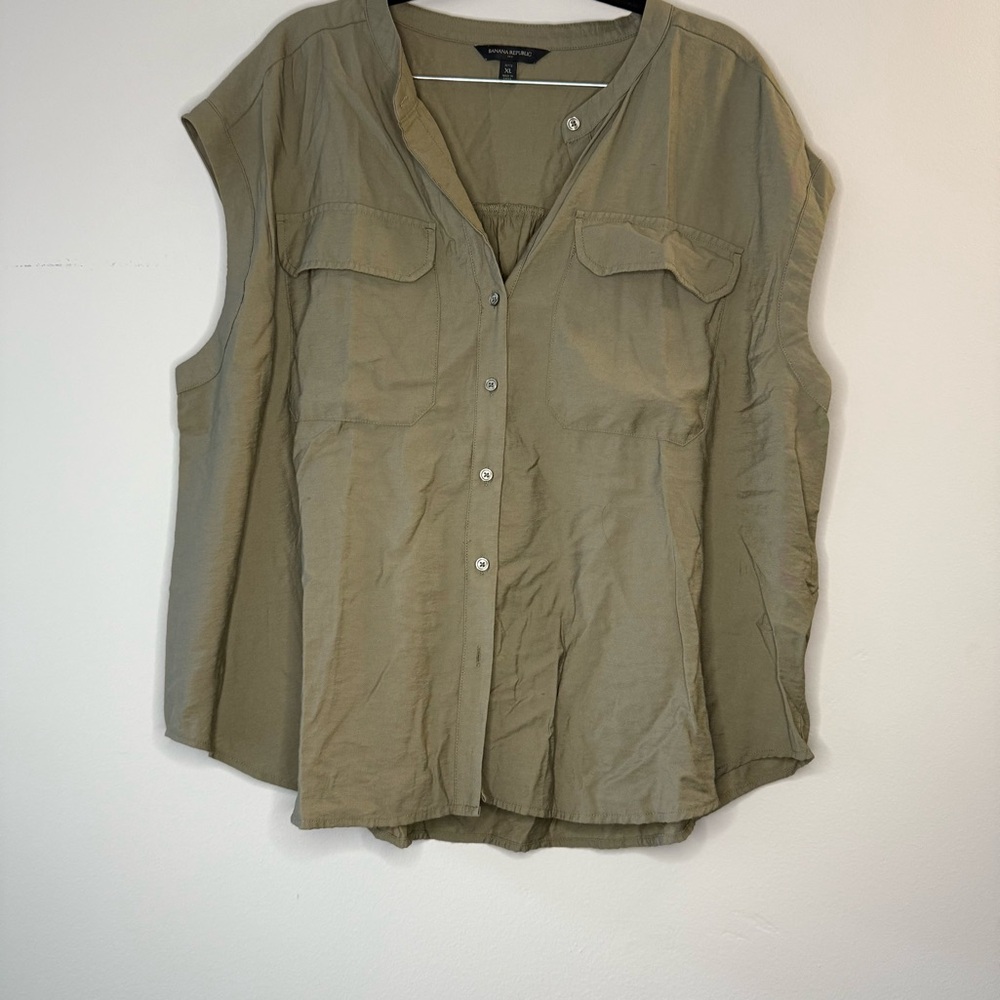 Banana Republic Utility Top